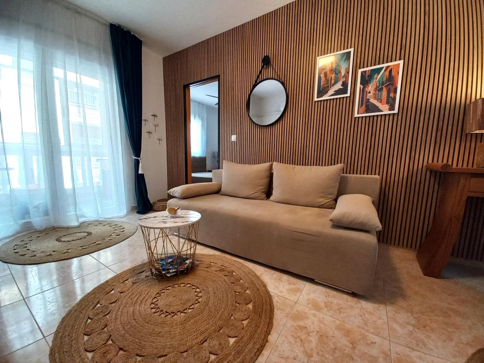 Hola Torrevieja Apartment Exterior photo